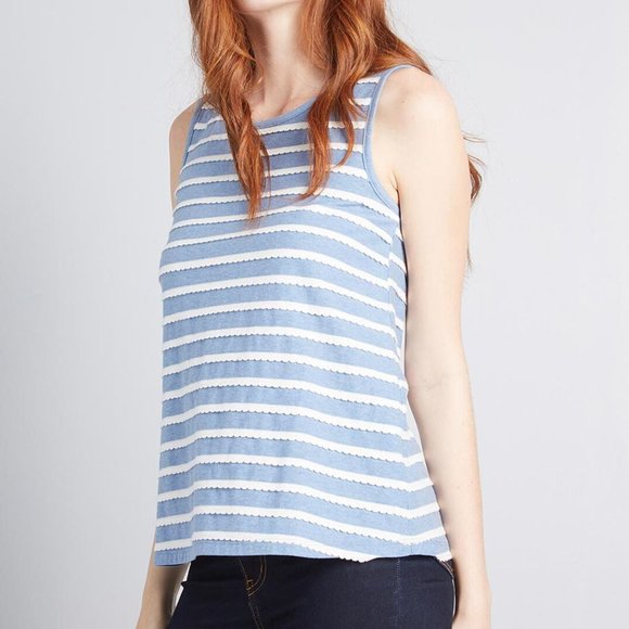Playfully Functioning Knit Tank Top - Picture 4 of 5